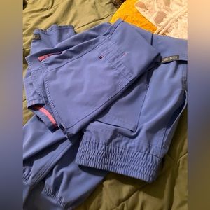 Medcouture Jogger Pant Scrub Set